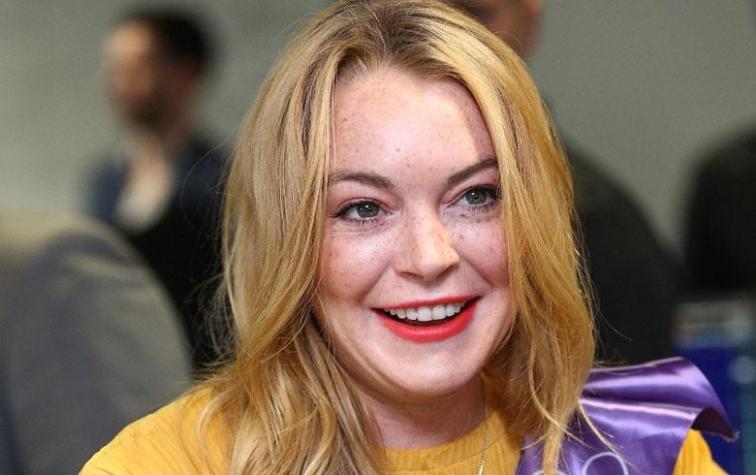 Curioso baile de Lindsay Lohan se vuelve viral