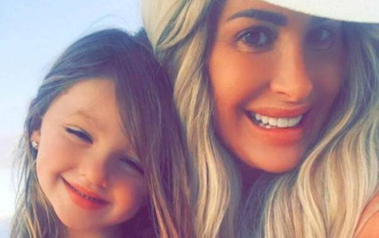 Celebridad estadounidense es criticada por photoshopear a su hija de cuatro años