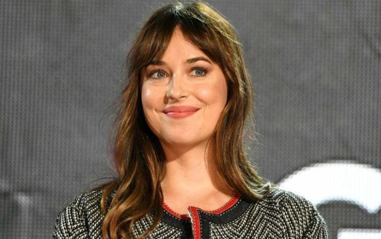 Desmienten embarazo de Dakota Johnson