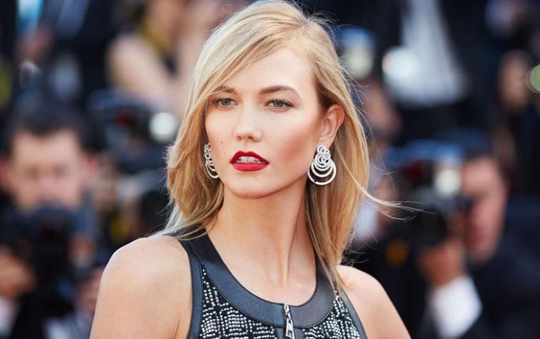 Karlie Kloss se casó en secreto y publicó foto de su vestido en redes sociales