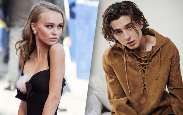 Con un beso se confirma el romance entre Thimtotée Chalamet y Lily Rose Depp