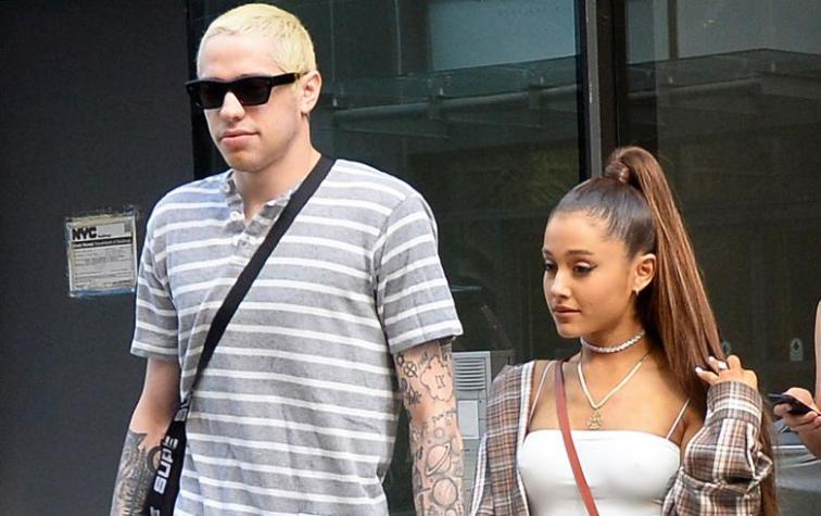 Ariana Grande rompe el silencio sobre su quiebre con Pete Davidson