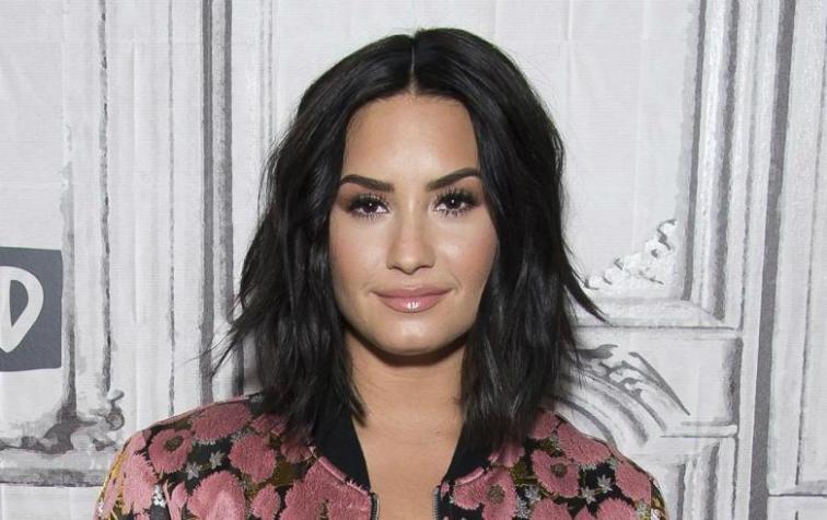 Demi Lovato reaparece en redes sociales con especial petición a sus fans