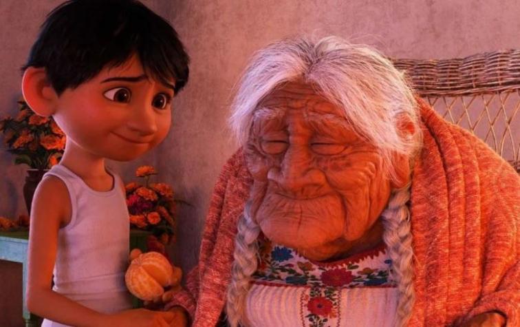 ¡Es igual! La abuelita mexicana de 105 años que habría inspirado el personaje de Mamá Coco