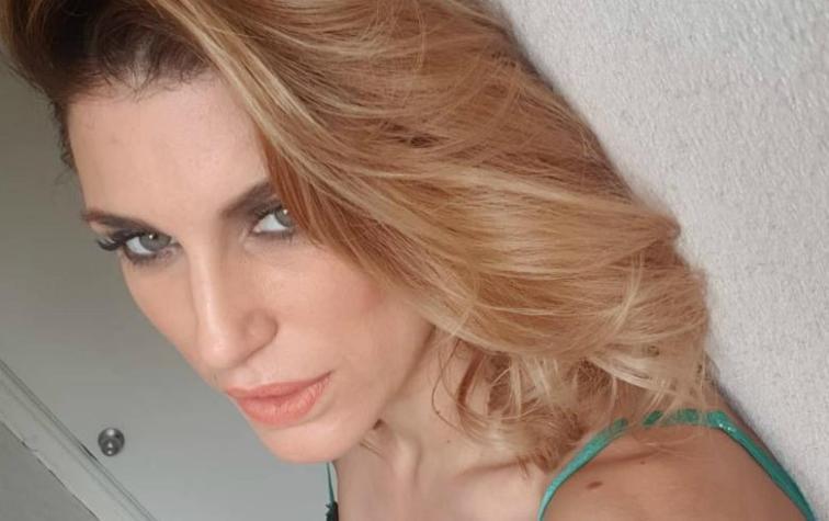 Wilma González sorprende con desnudo total en la ducha