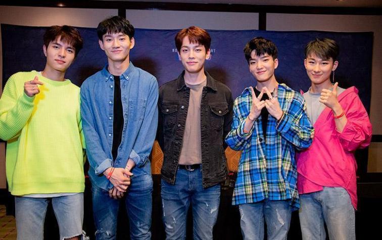 ¡W24 ya está en Chile y KPop Match conversó con ellos!