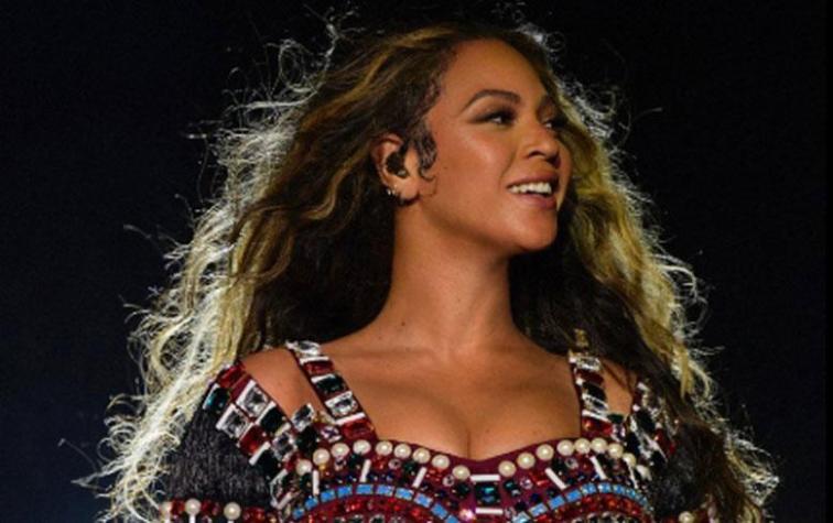 Beyoncé muestra nuevas fotos de sus mellizos