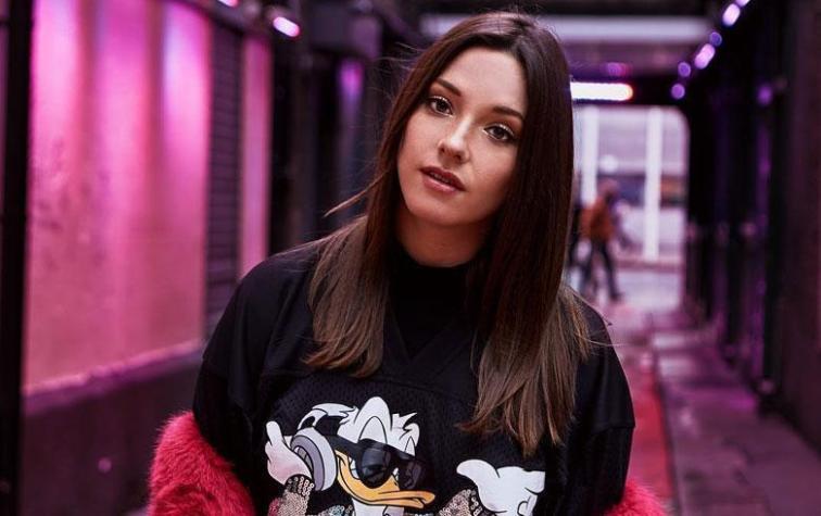 Foto fashionista de Kel Calderón fue publicada por Moschino