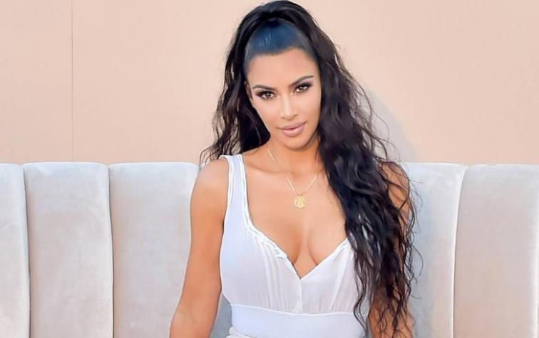 La foto del "baúl de los recuerdos" de Kim Kardashian junto a su hermana Kourtney en 1994