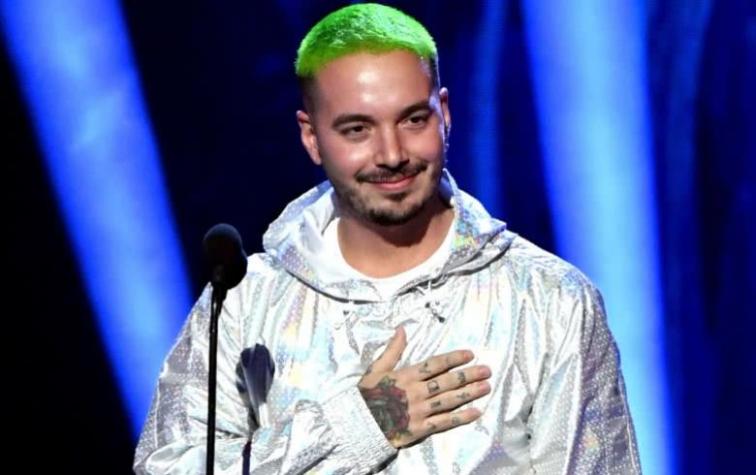 El excéntrico cambio de look de J Balvin del que todos hablan