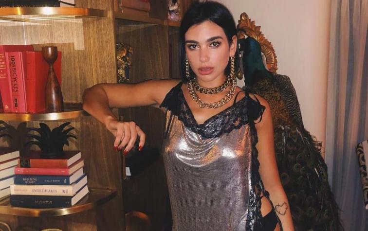 Dua Lipa sorprende a automovilista que personalizó su patente con su nombre
