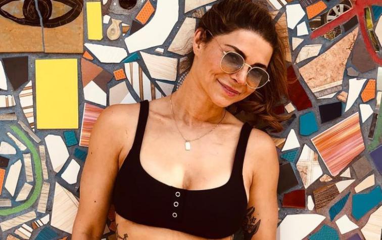 Antonella Ríos luce sus tonificadas piernas en sensual pose con lencería