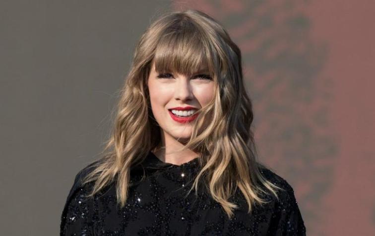 La alocada fiesta de disfraces de Taylor Swift para festejar Año Nuevo