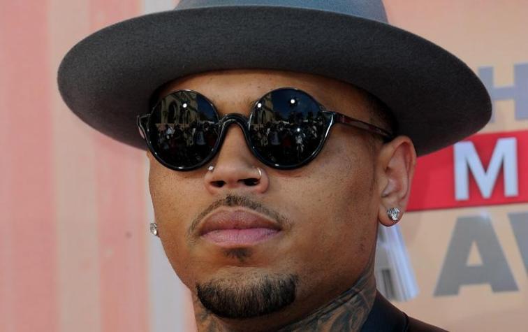 Chris Brown niega cualquier "relación sexual" con la mujer que lo acusa de violación