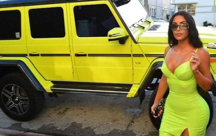 Kourtney Kardashian le regala a su sobrina Chicago un auto igual al de su mamá