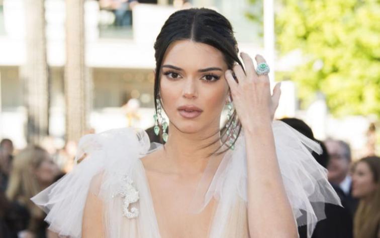 Delatan posible nueva cirugía de nariz en Kendall Jenner