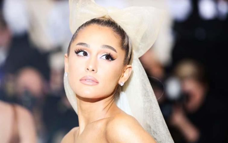 Demandan a Ariana Grande por plagio del videoclip de “God is a Woman”
