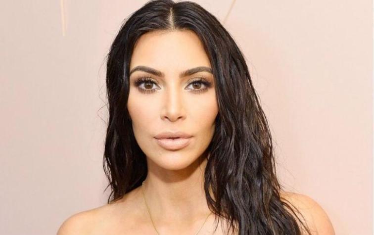 Esta es la razón por la cual Kim Kardashian no sonríe en las fotos