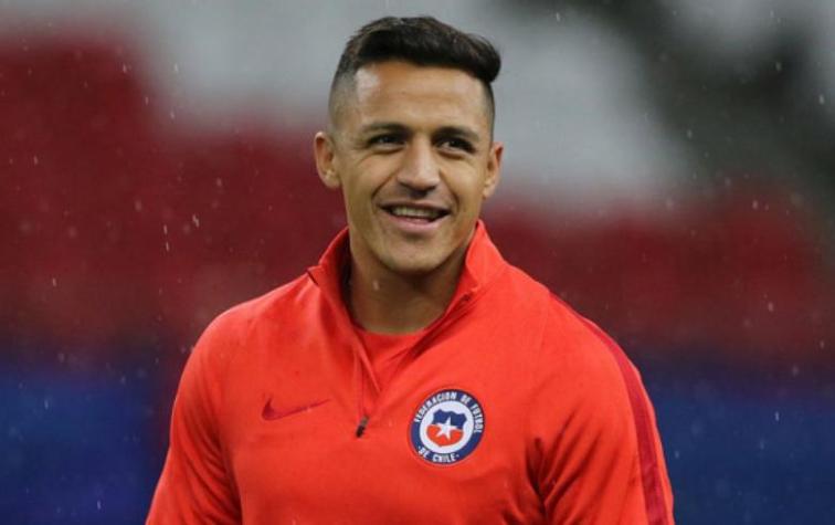 Modelo asegura haber sido engañada virtualmente por Alexis Sánchez