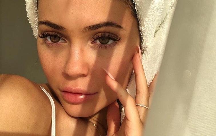 La rutina de skincare que mantiene perfecta la piel de Kylie Jenner 
