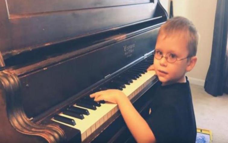 El niño de siete años que sorprende con su magnífica interpretación de Bohemian Rhapsody