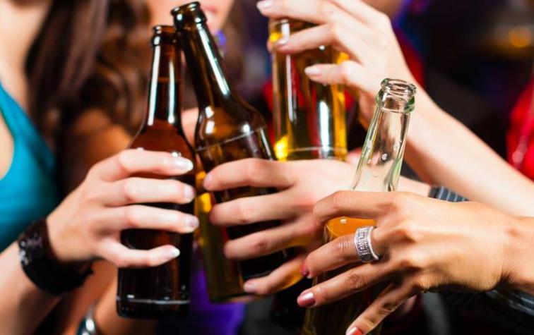 Tu gusto en exceso por el café y el alcohol lo heredaste de tus padres