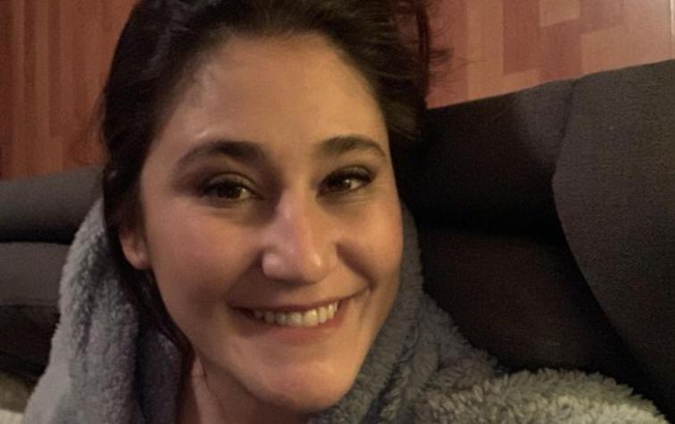 Belén Mora publica selfie al borde del llanto desde la clínica