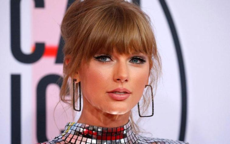 Taylor Swift confiesa sin querer una infidencia sobre su depilación