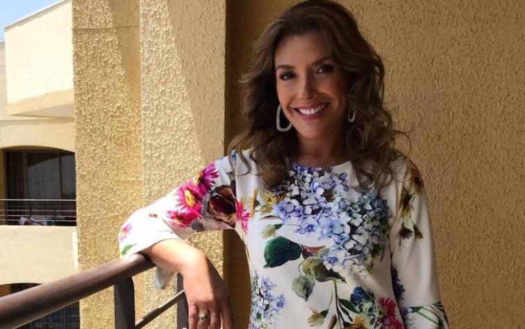 Carolina Arregui cambió su pelo castaño por el rubio