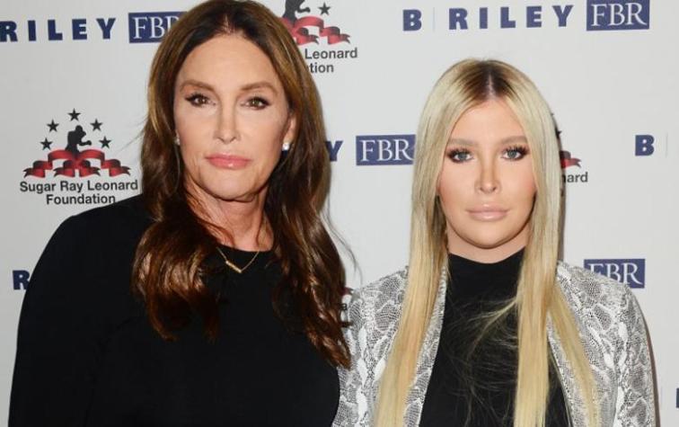 Caitlyn Jenner quiere ser madre junto a su novia Sophia Hutchins