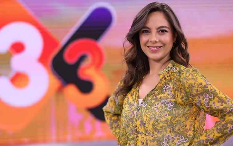 Ángeles Araya, la periodista que cada mañana despierta a Chile en el 3X3