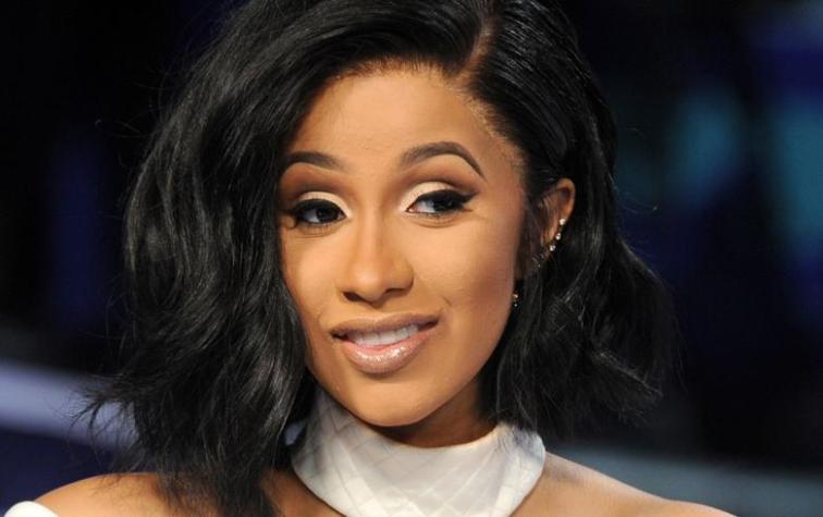 Cardi B sorprende homenajeando a Camilo Sesto