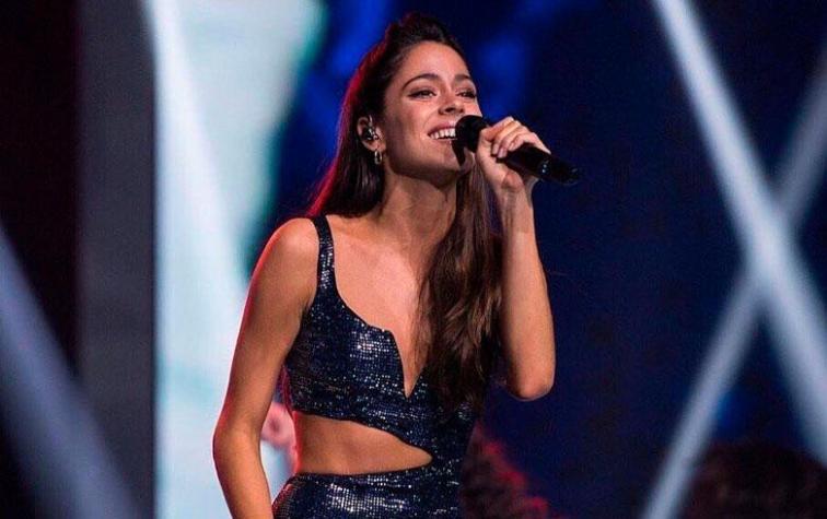 Video de Tinni Stoessel cantando rodeada de baratas se vuelve viral