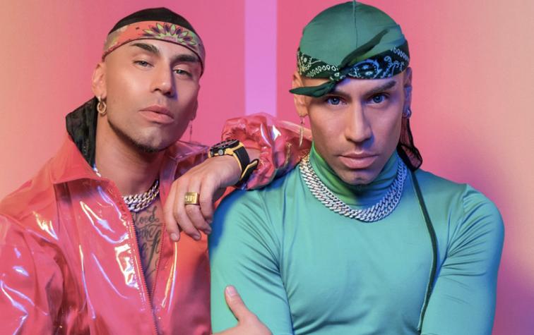 Hermanos Power Peralta crearon masiva coreografía y grito en marcha