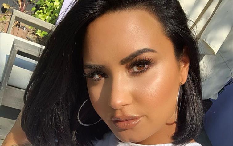 Demi Lovato comparte foto junto a su nuevo novio