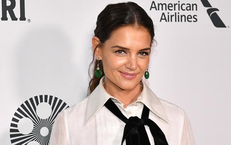 Katie Holmes comparte foto de sus estrías sin editar