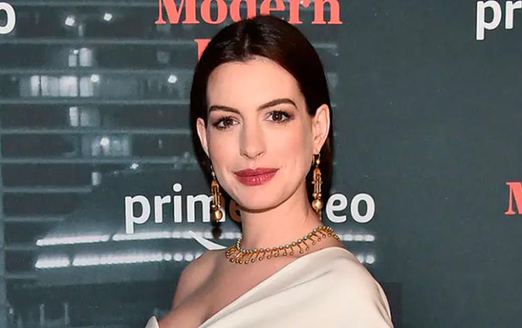 Anne Hathaway se convirtió en madre por segunda vez