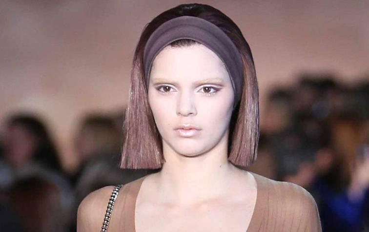 Kendall Jenner reveló que apenas cumplió 18 años la hicieron modelar sin sostén