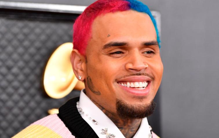 Hija de Chris Brown revoluciona la alfombra roja de los Grammy 2020