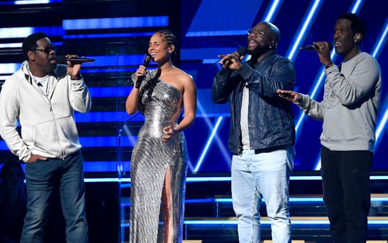  Emotivo homenaje a Kobe Bryant se toma la apertura de los Grammy