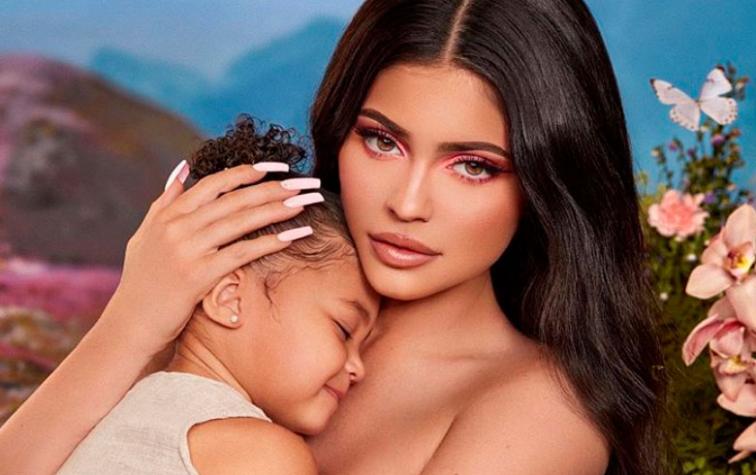 Hija de Kylie Jenner tuvo apoteósica fiesta para celebrar su línea de maquillaje