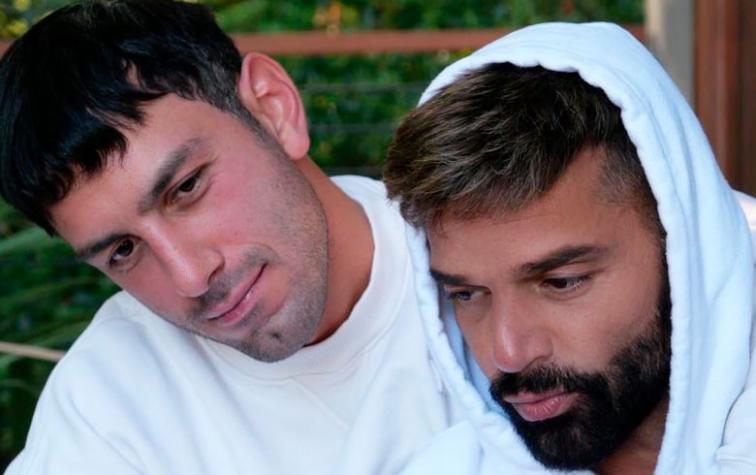 Aseguran que Ricky Martin engaña a su esposo con actor argentino