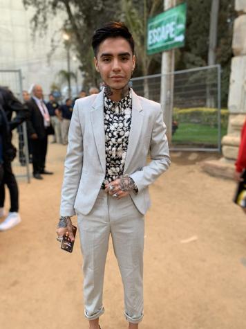 Leo Méndez se defiende tras críticas al porte de su cabeza