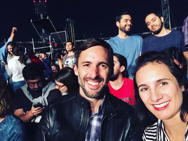 Blanca Lewin y Daniel Matamala se casaron en la playa
