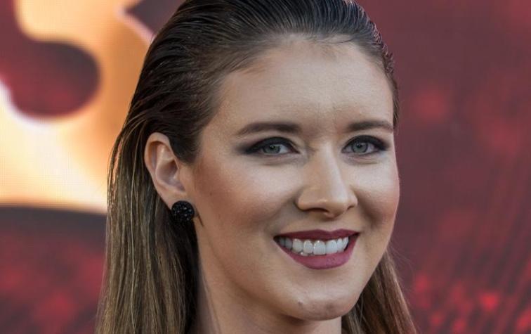 Carla Jara sube fotos en bikini sin editar: "Me puse calugas y se ve súper falso"