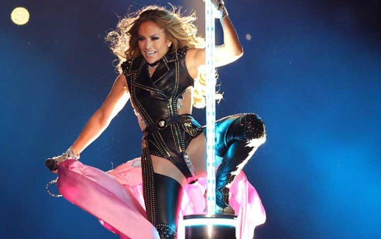 El show de JLO en el Super Bowl: 130 bailarines y 213 trajes