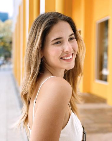 "Te presento mi celulitis": Belén Soto saca aplausos con foto sin retoques