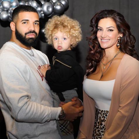 Drake presentó a su hijo Adonis en Instagram por primera vez