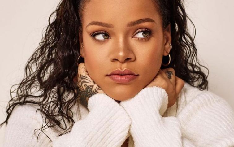 Rihanna dona 5 millones de dólares para ayudar a combatir el coronavirus