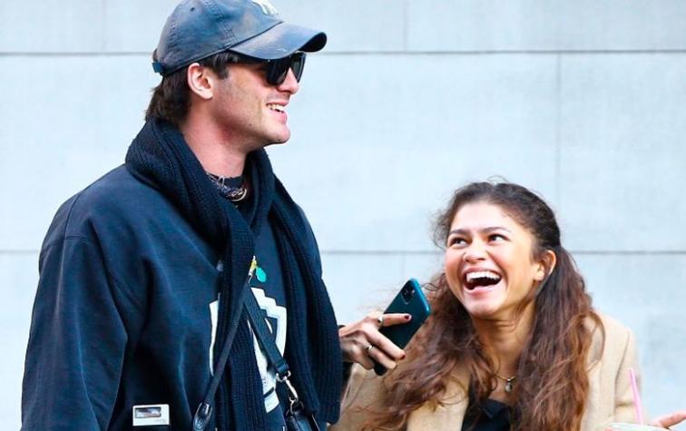 ¡Vestidos iguales! Captan a Zendaya y Jacob Elordi de paseo en una feria de cosas usadas